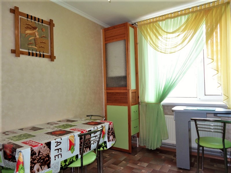 2х-комнатная квартира Ленина 56 в Евпатории - фото 6