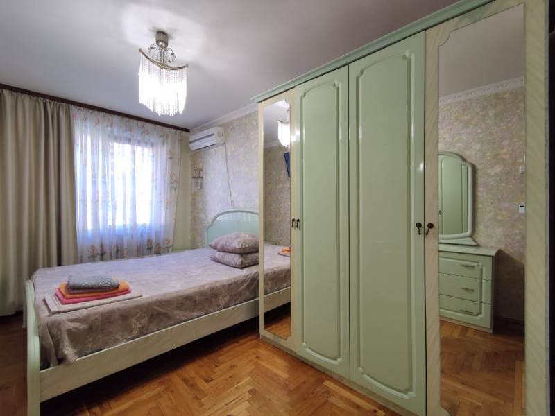 2х-комнатная квартира Подвойского 9 в Гурзуфе - фото 17