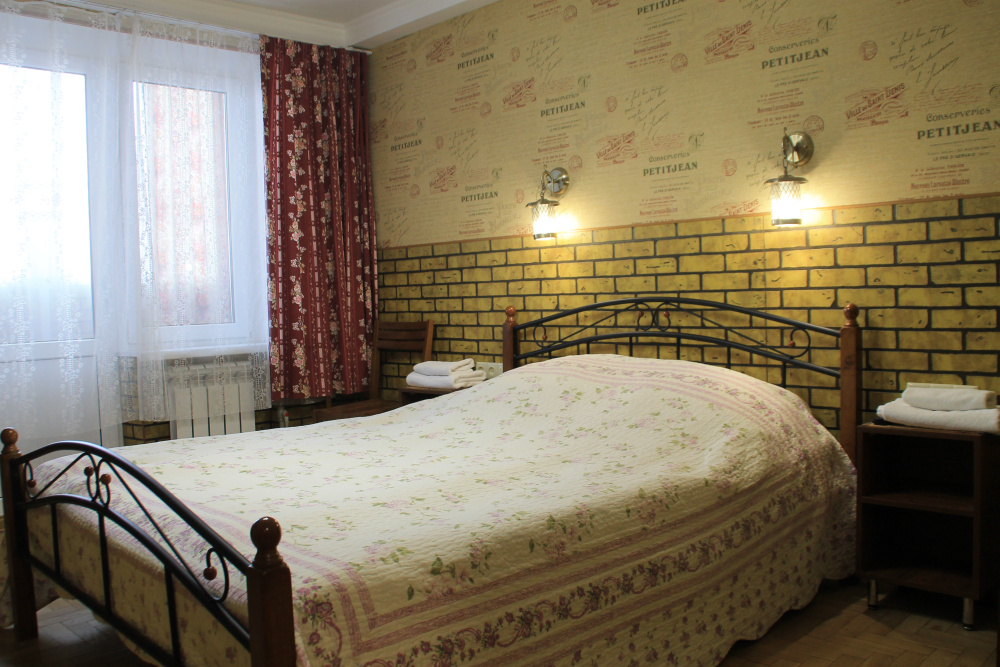 2х-комнатная квартира Широкая 36 в Кисловодске - фото 1