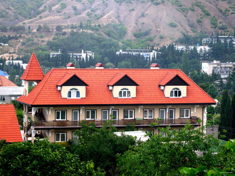 "Лучистая" гостиница в с. Рыбачье (Алушта) - фото 1