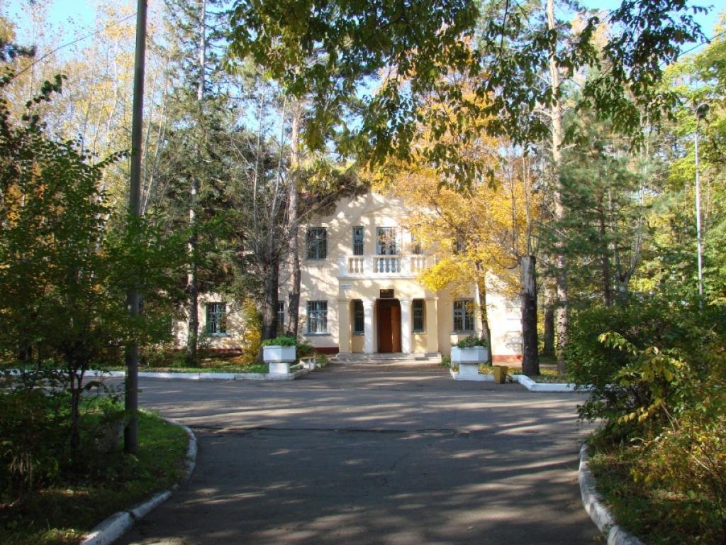 "Уссури" гостевой дом в Хабаровске - фото 1