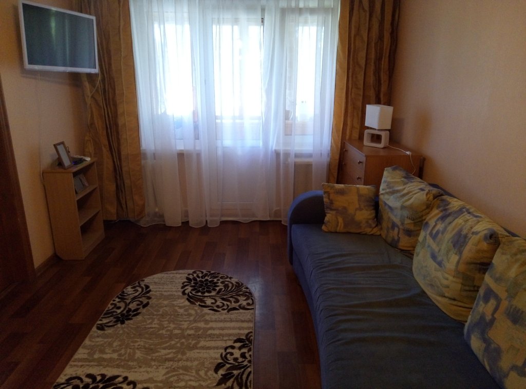 "Делюкс" 2х-комнатная квартира в Чехове - фото 1