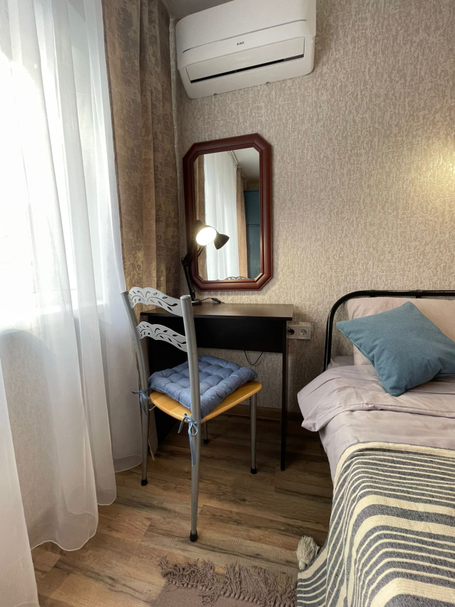 "В удобной локации" 1-комнатная квартира в Краснодаре - фото 2