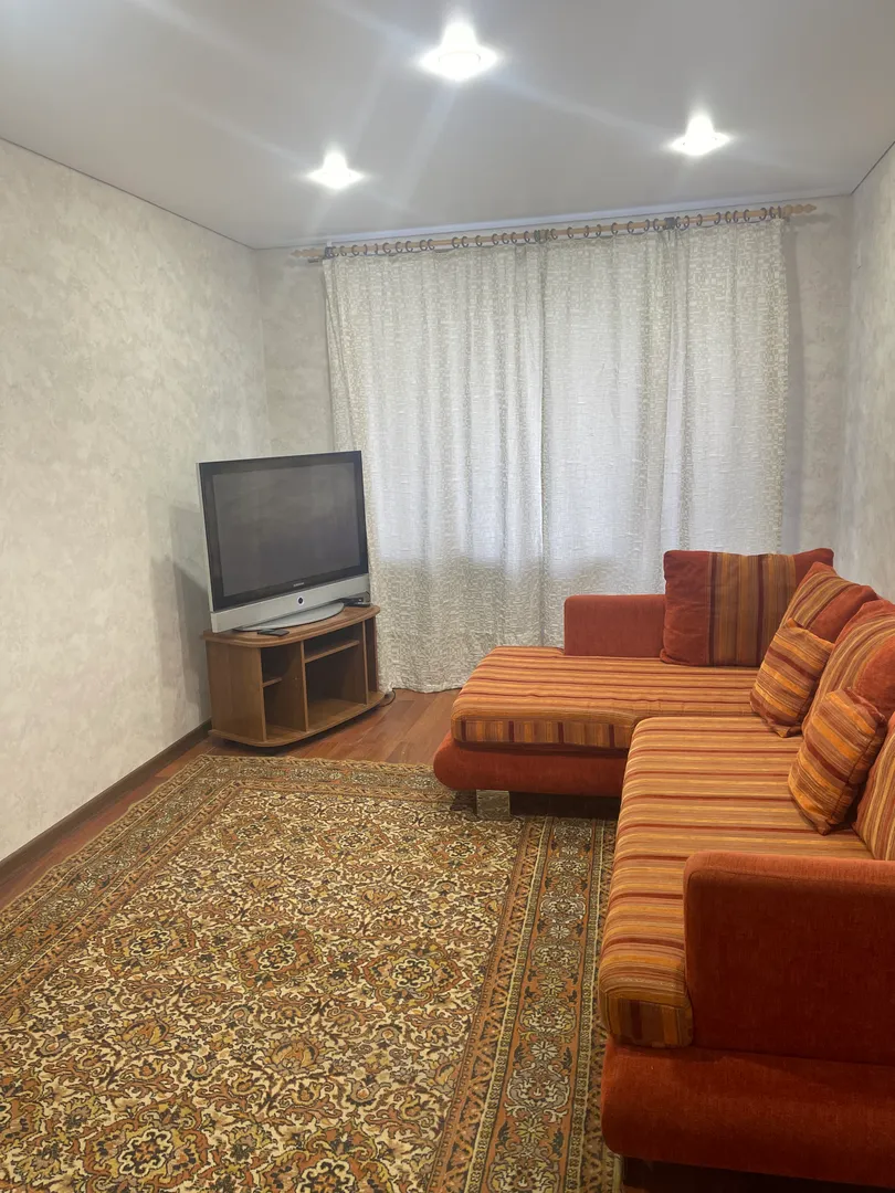 "Уютная в центре города" 2х-комнатная квартира в Каменск-Шахтинском - фото 3