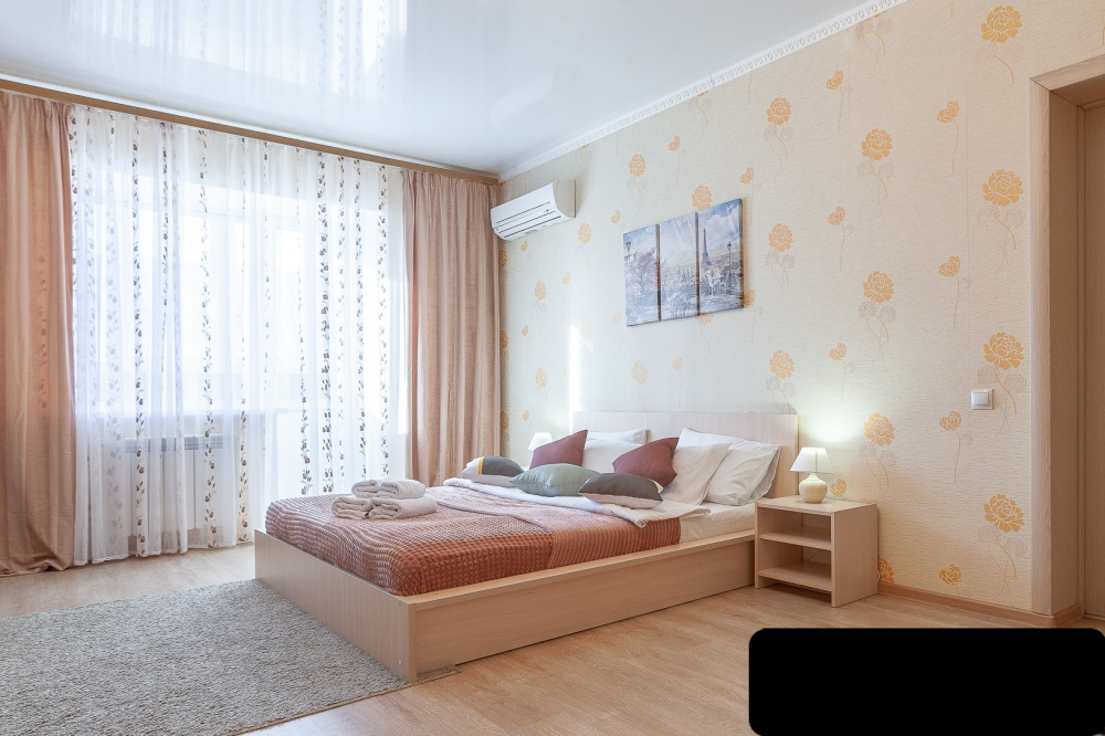 "RentPlaza 6-я просека 144" 1-комнатная квартира в Самаре - фото 1
