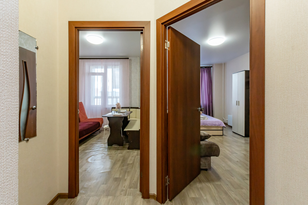 2х-комнатная квартира Балтийская 99 в Барнауле - фото 9