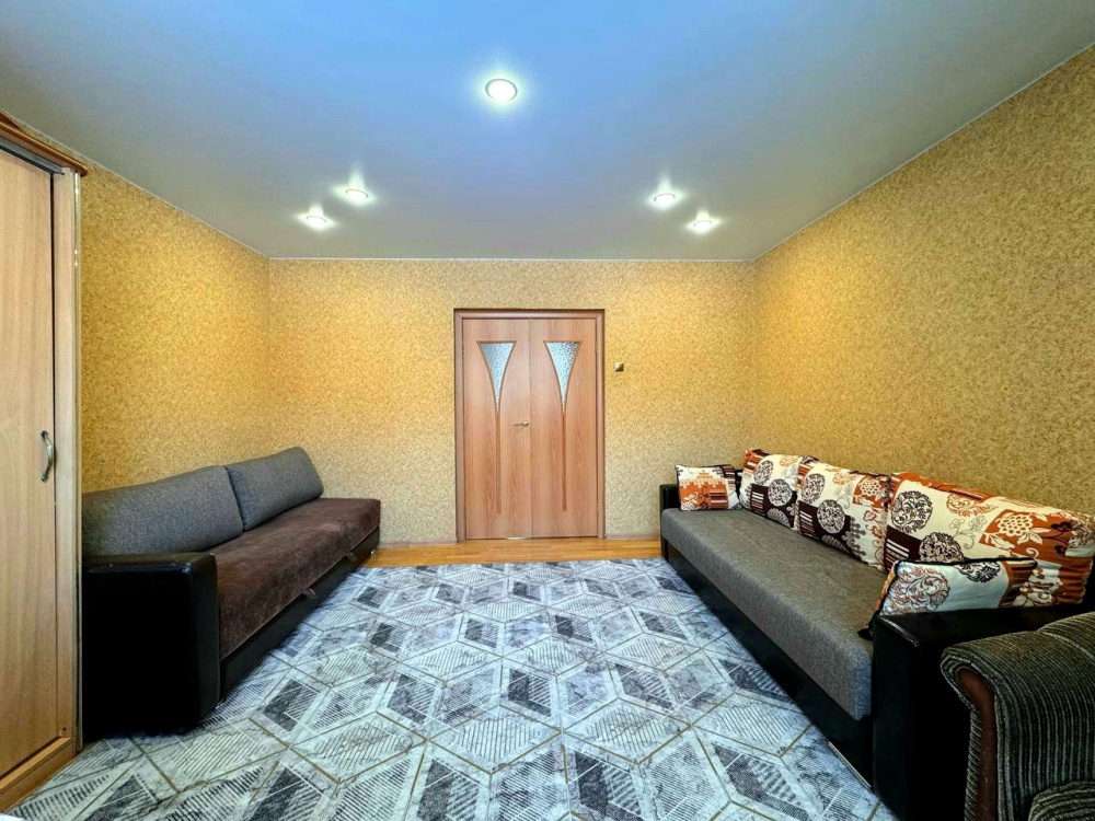 "Уютная" 1-комнатная квартира в Тобольске - фото 4