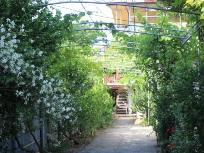 "Виноградная аллея" гостевой дом в Кабардинке - фото 5