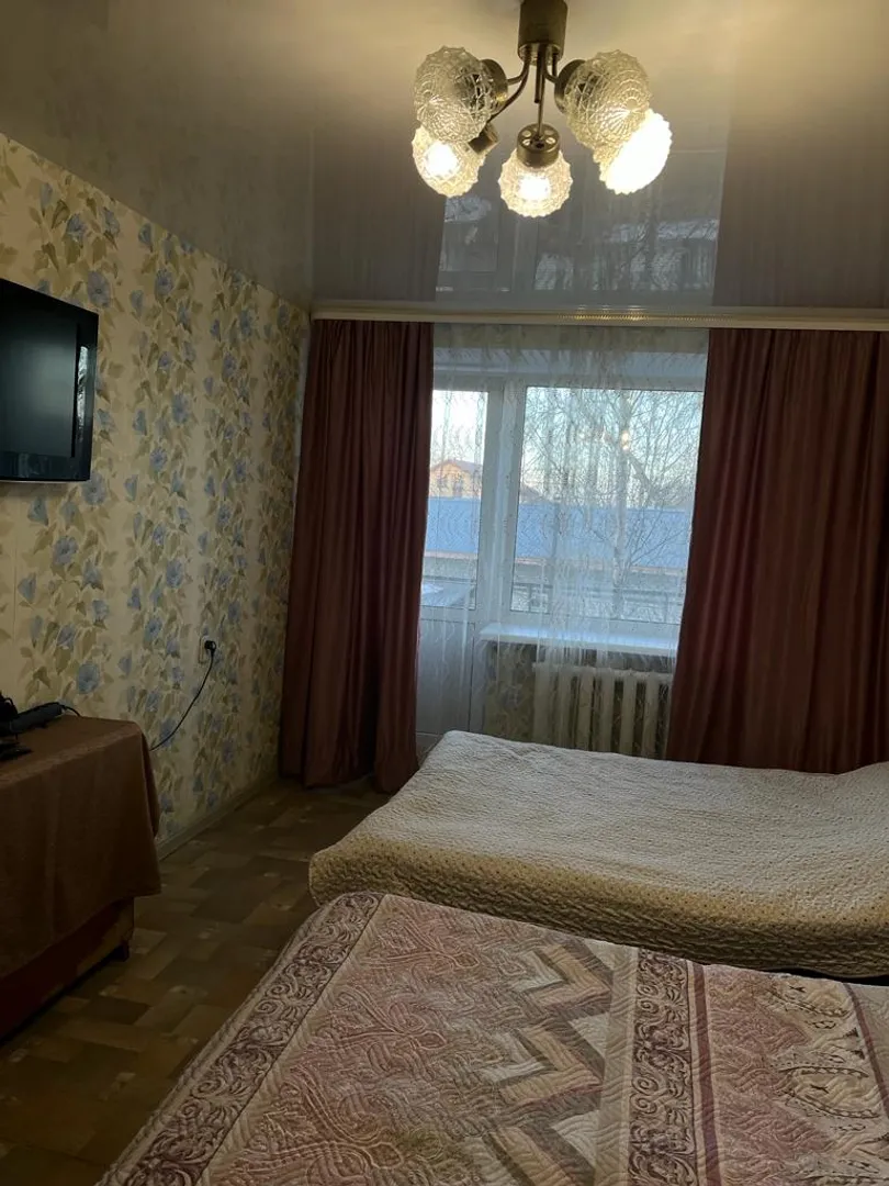 "У Онеги" 1-комнатная квартира в Медвежьегорске - фото 1