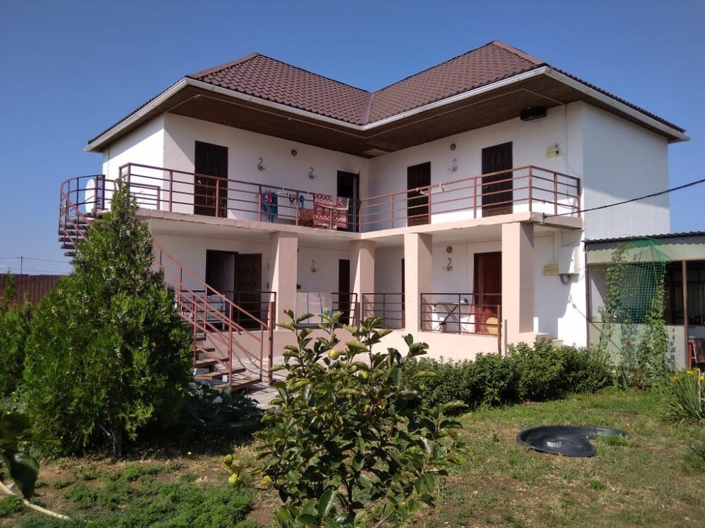 "Прохлада" гостевой дом в Кучугурах - фото 1