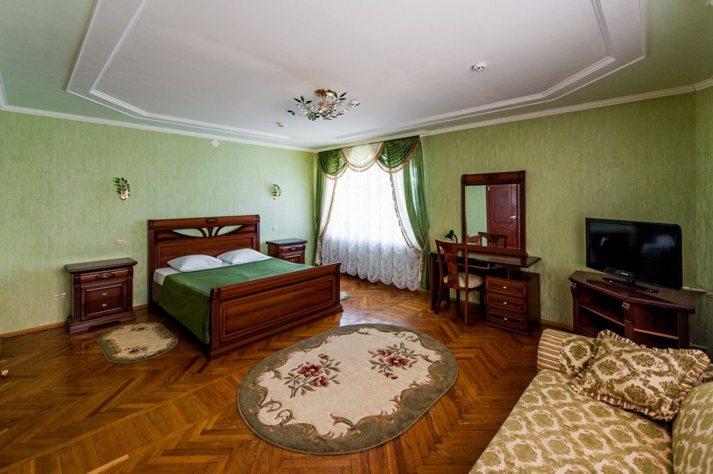 "Bed and Breakfast" отель в Курске - фото 6