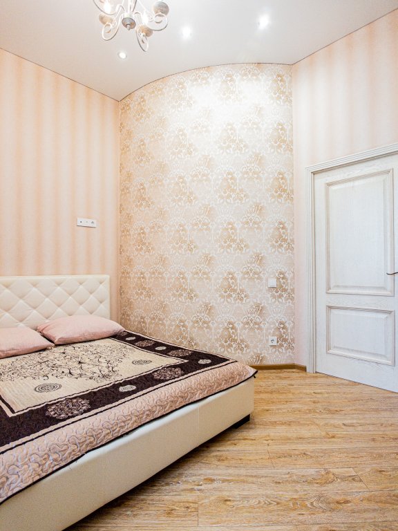 "На Коммунистической" 2х-комнатная квартира в Смоленске - фото 5