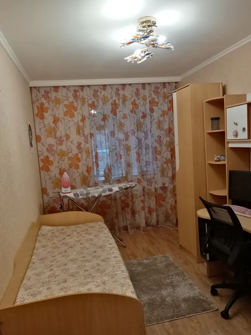 "Для комфортного проживания" 3х-комнатная квартира в Рыльске - фото 2