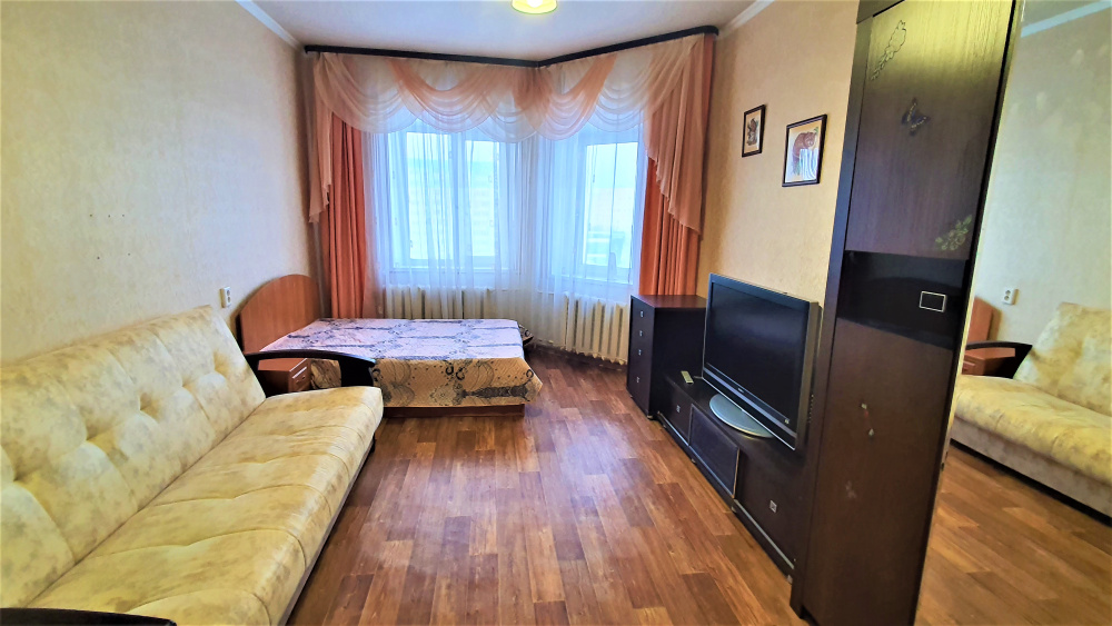 "Домашний Уют на Набережной Оруджева" 1-комнатная квартира в Надыме - фото 1
