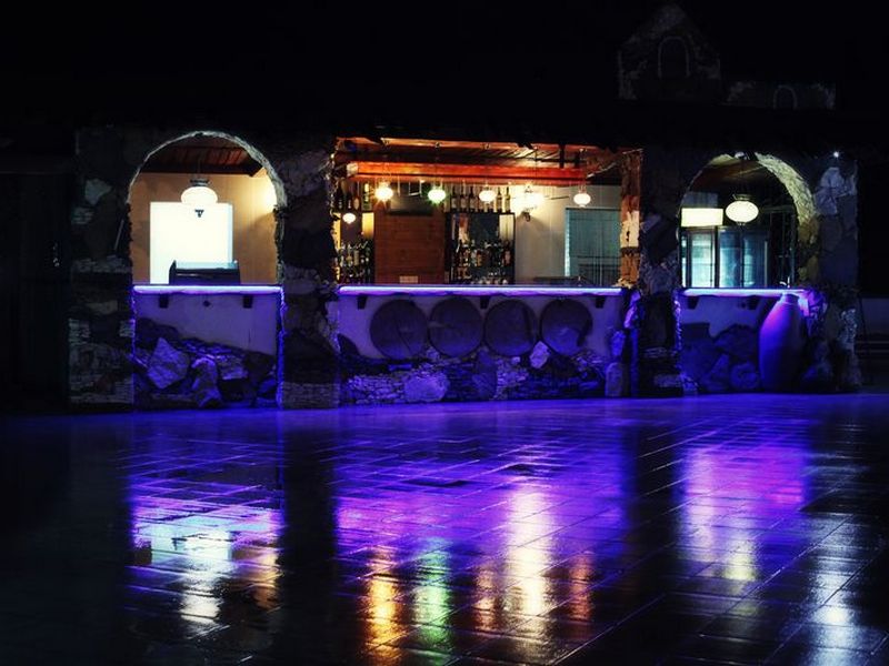 "СКК Райда" отель в Гаграх - фото 4