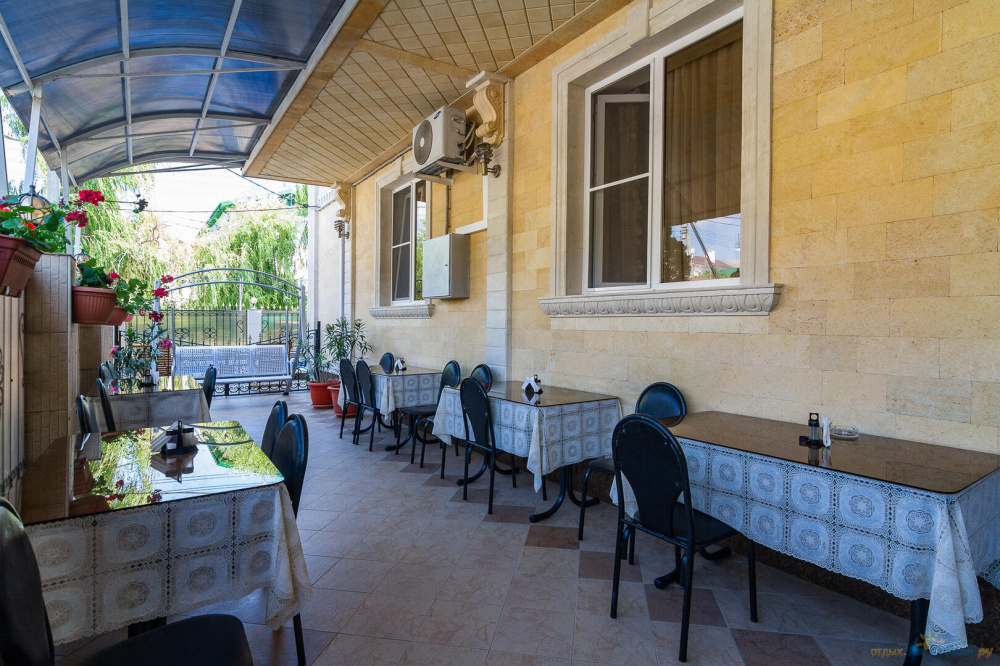 "Лакис" гостевой дом в Кабардинке - фото 3