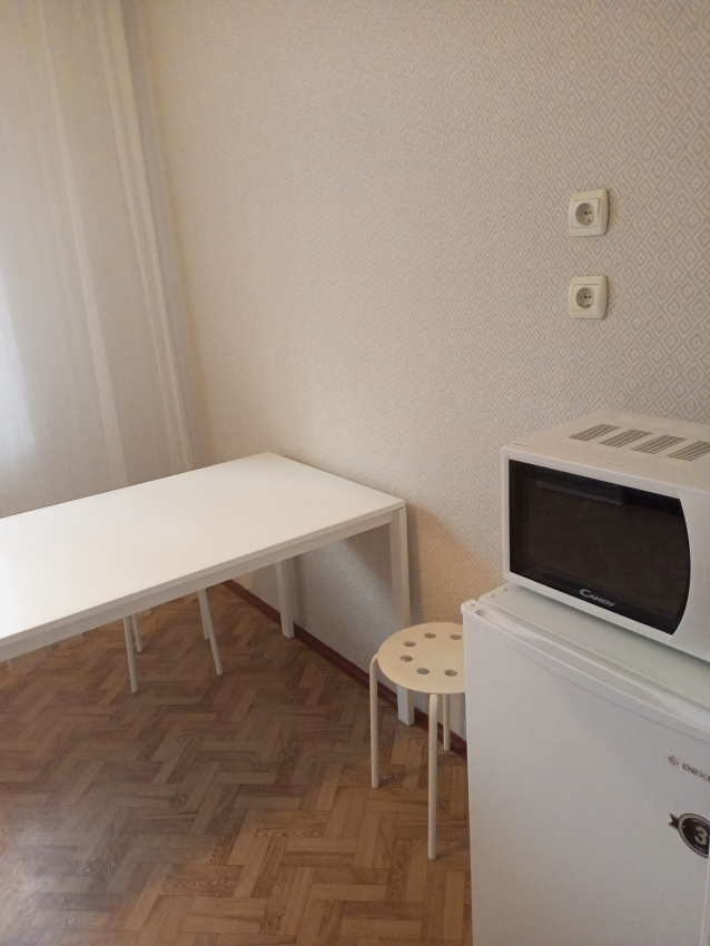 1-комнатная квартира Есенина 48 в Белгороде - фото 4