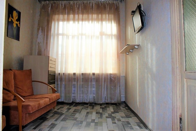 2х-комнатная квартира Толстого 1 в Ялте - фото 4