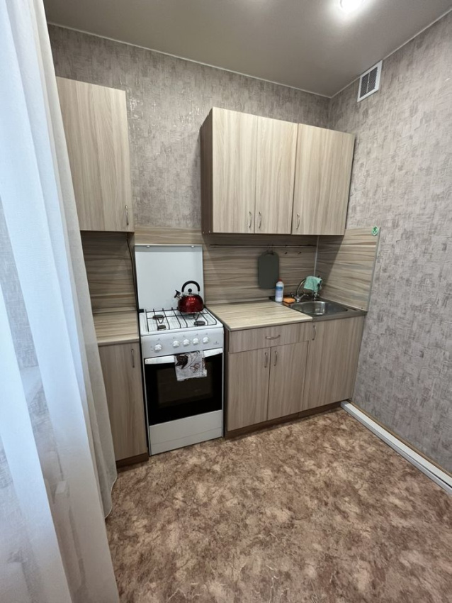 "Уютная" 1-комнатная квартира в Нижнекамске - фото 4