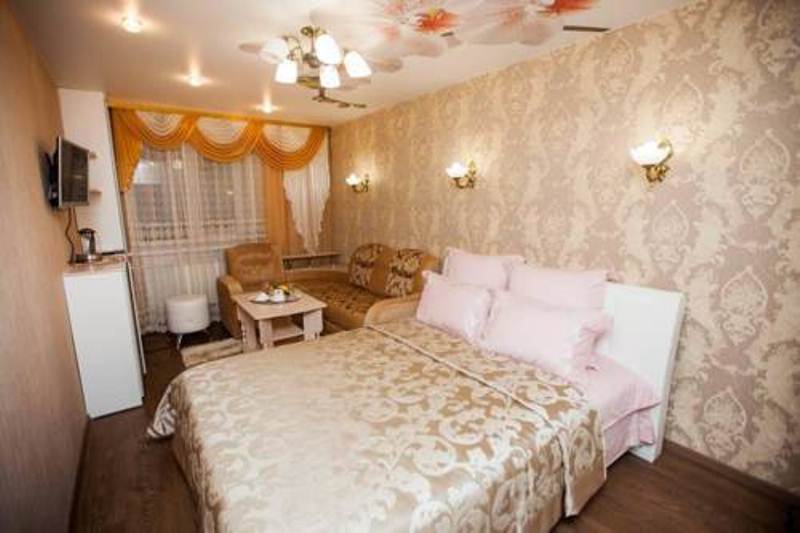 "Миндаль" гостиница в Уссурийске - фото 1