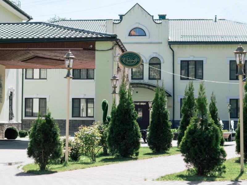"Гостиный двор Зуевский " отель в Орехово-Зуево - фото 1
