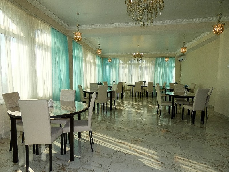 "Адунеи" отель в Сухуме - фото 16