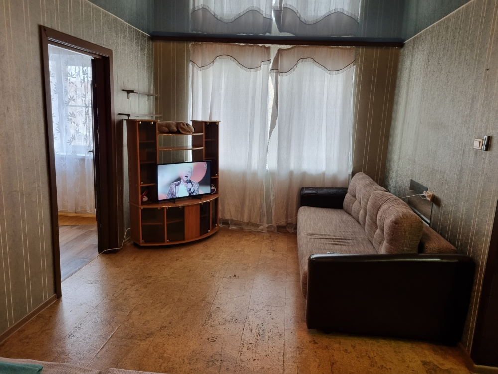 2х-комнатная квартира Гагарина 2 линия 2 в Златоусте - фото 3