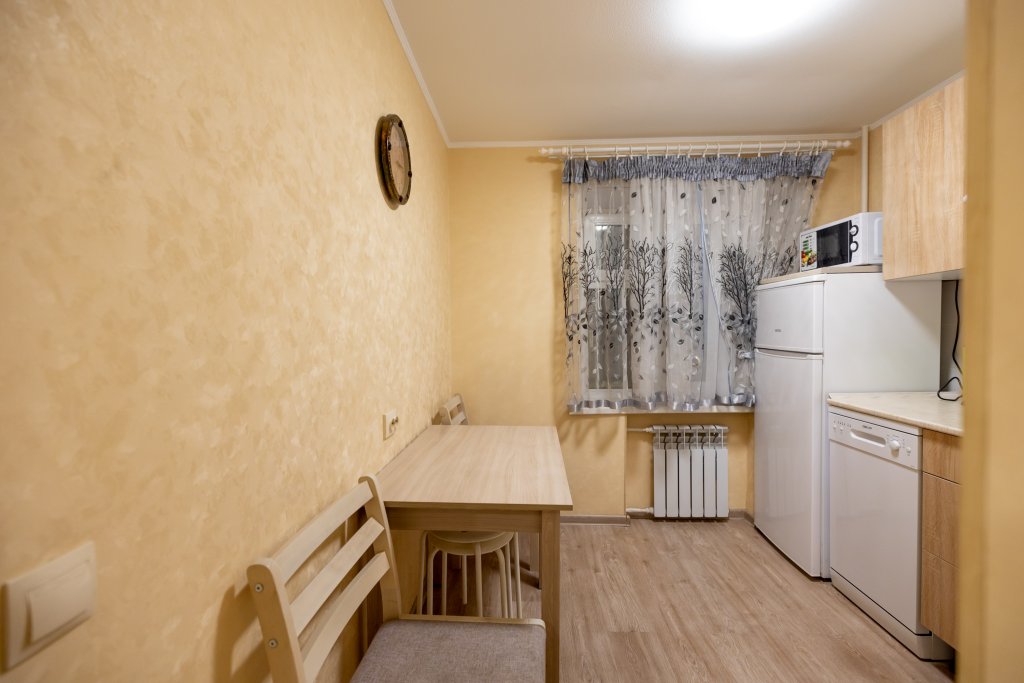 "Comfort Light" 2х-комнатная квартира в Мурманске - фото 7