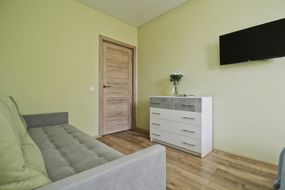 "Зеленая Лагуна" 1-комнатная квартира в Калининграде - фото 3