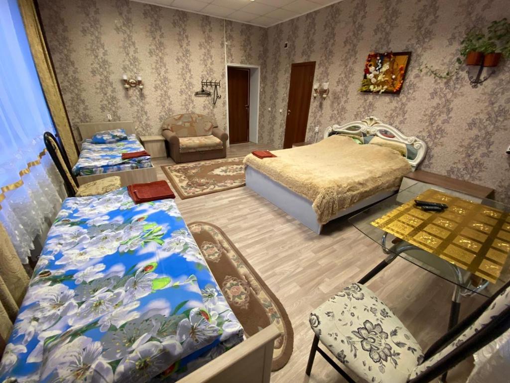 "На Дзержинского" гостевой дом в Боровичах - фото 1