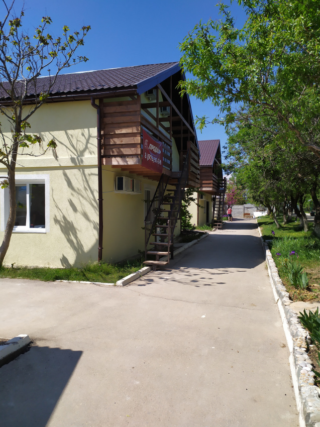 "GNEZDO-Орловка" мини-гостиница в п. Орловка (Севастополь) - фото 2