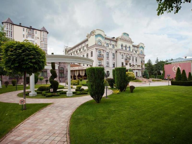 "Pontos Plaza Hotel" отель в Ессентуках, ул. Анджиевского, 25/А - фото 7