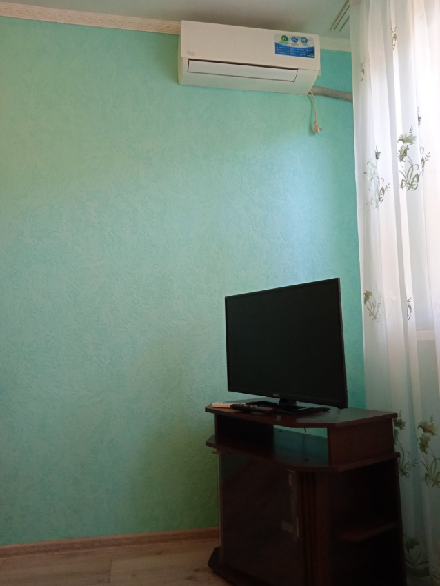 2х-комнатная квартира Юных Ленинцев 17 в Керчи - фото 4
