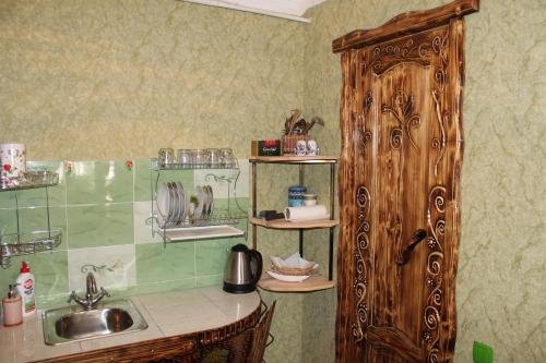 "Сказка на Ярошенко" гостевой дом в Кисловодске - фото 9