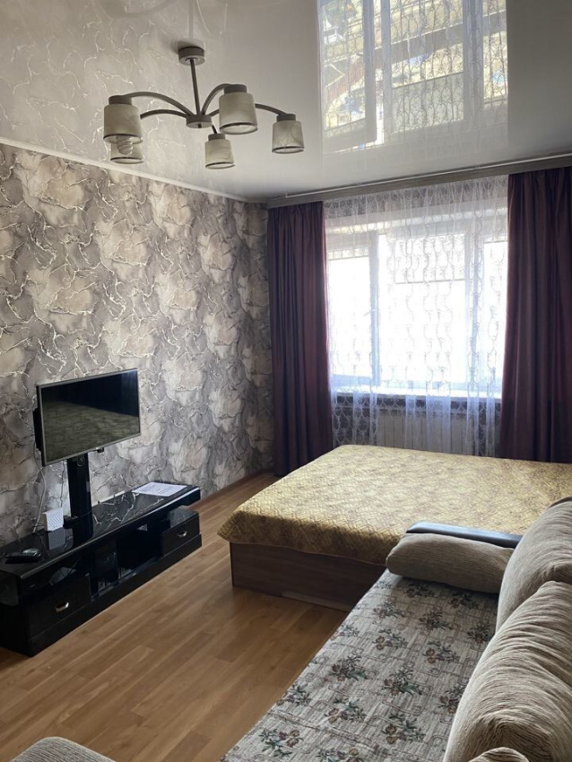 "Кoмфoртная чистая и уютнaя" 1-комнатная квартира в Южно-Сахалинске - фото 1