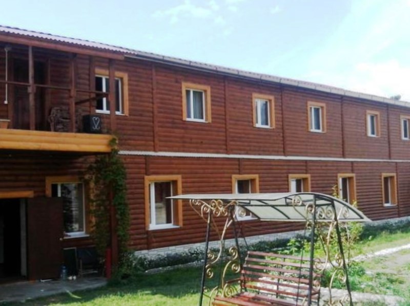 "Дом Лазаревых" гостевой дом в п. Аршан - фото 1