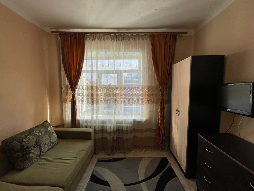 Комната в 2х-комнатной квартире Красный 59 в Новосибирске - фото 1