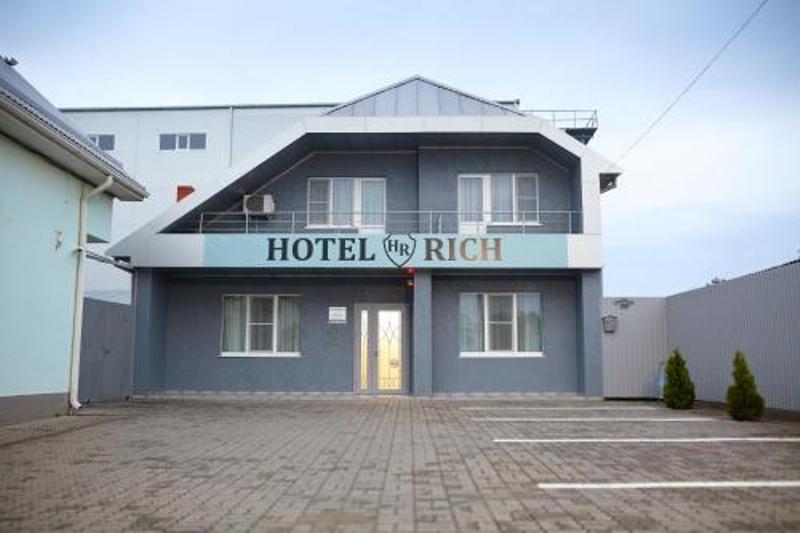 "Rich" гостиница в Тимашевске - фото 1