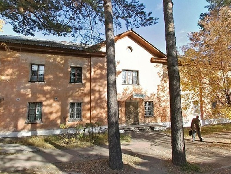 "Гостиный двор" гостиница в Ангарске - фото 1