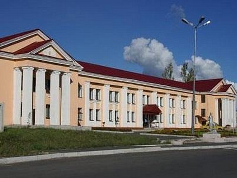 "Кировская" гостиница в Сланцах - фото 1