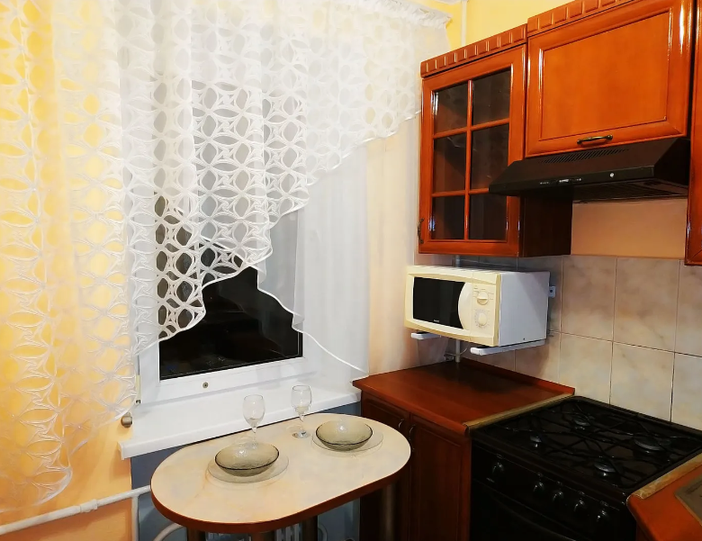 "Светлая" 1-комнатная квартира в Донецке - фото 7