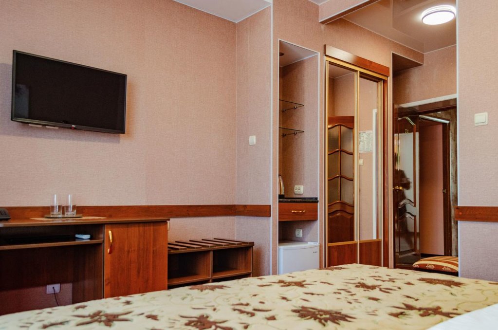 "Восток 2000" гостиница в Белогорске - фото 7