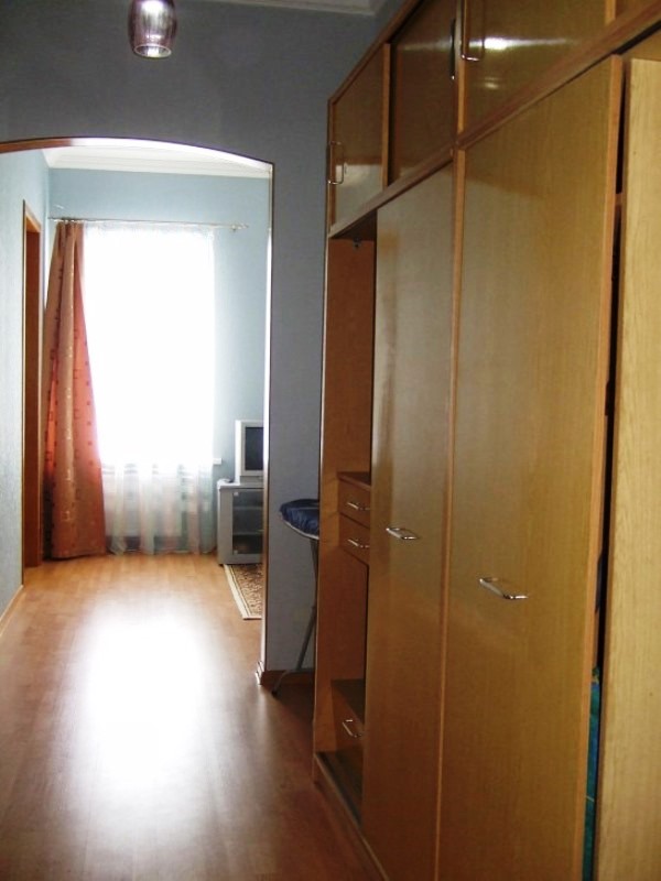 3х-комнатная квартира Караева 8 в Евпатории - фото 14