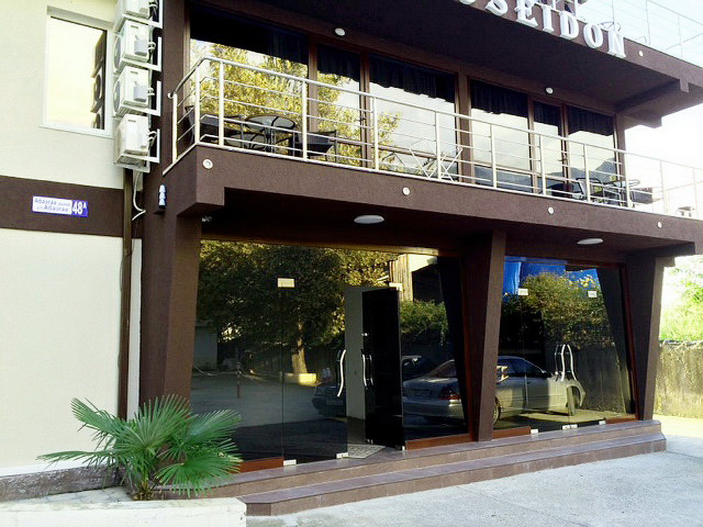 "Hotel-club Poseidon" отель в Гаграх - фото 5