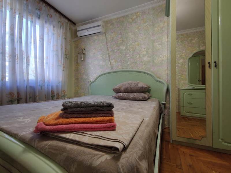 2х-комнатная квартира Подвойского 9 в Гурзуфе - фото 18