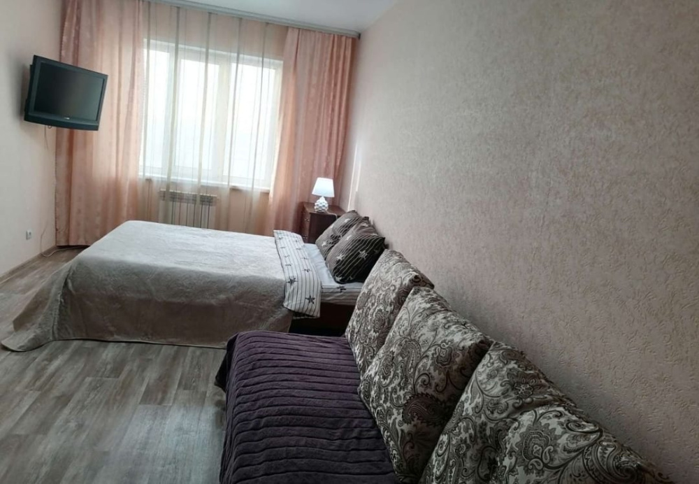 1-комнатня квартира Маршала Жукова 17 в Абакане - фото 4