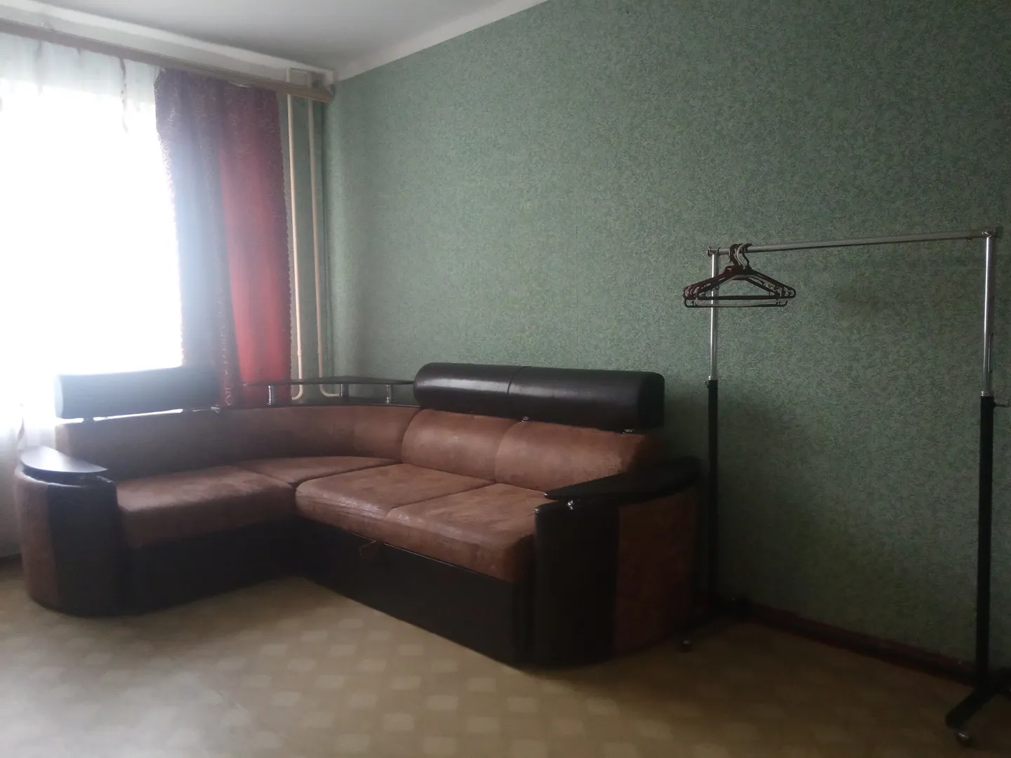 "В центре города" 3х-комнатная квартира в Рыльске - фото 2