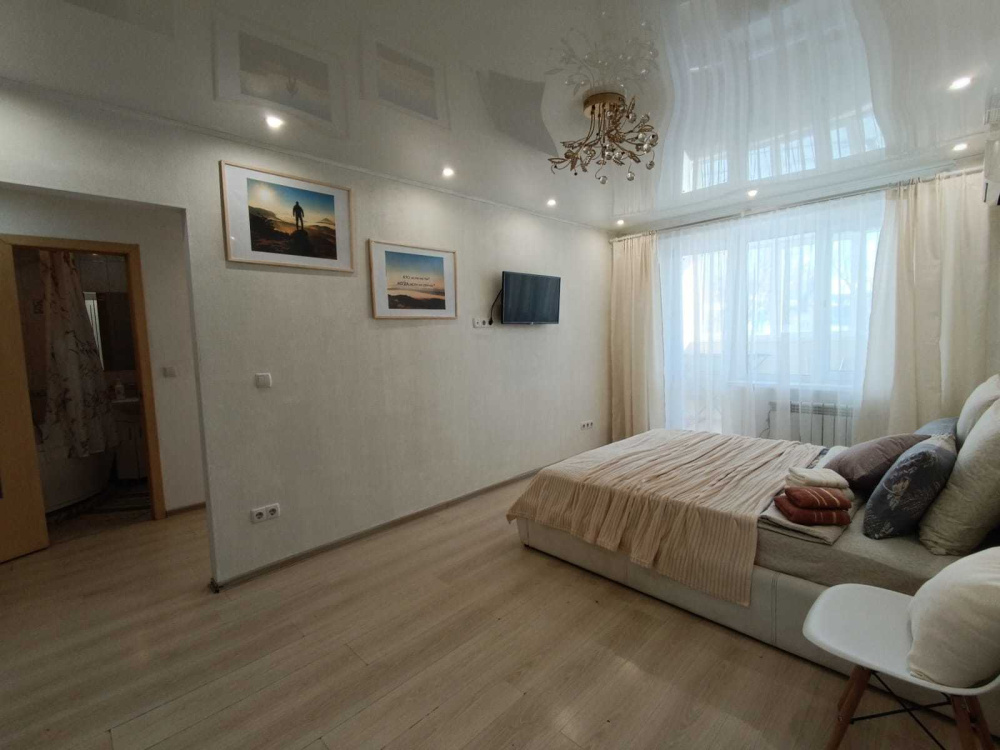 "Светлая" 1-комнатная квартира в Хабаровске - фото 7