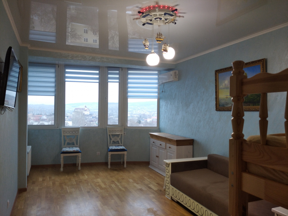 2х-комнатная квартира Боевая 4 в Феодосии - фото 9