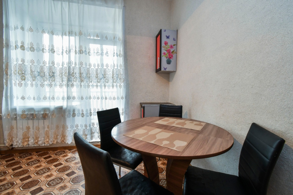 1-комнатная квартира Линейная 122 в Красноярске - фото 5